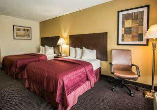 Quality - Gainesville Area Inn